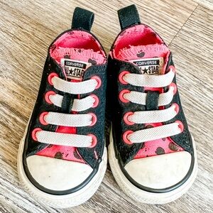 Converse Chuck Taylor All Star Low Top Toddler Shoes / Size 3